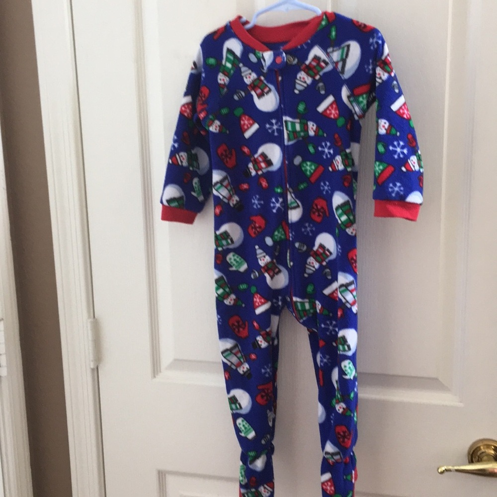 FINAL MARKDOWN Place fleece Christmas sleeper 2t